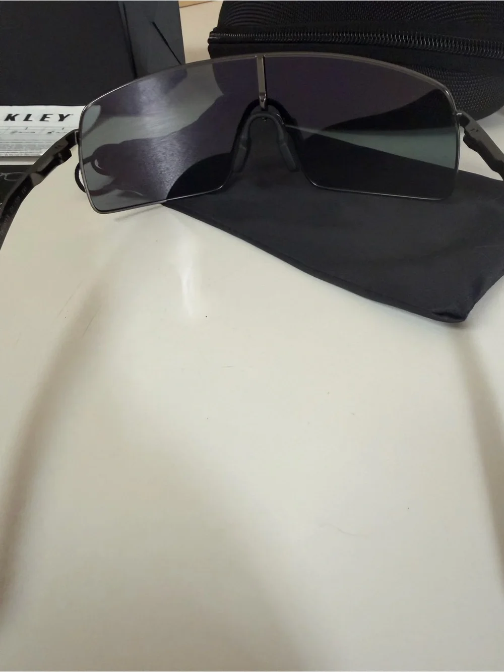 Oakley Sutro titanium Sunglasses - Purple/Pink Mirror Lens